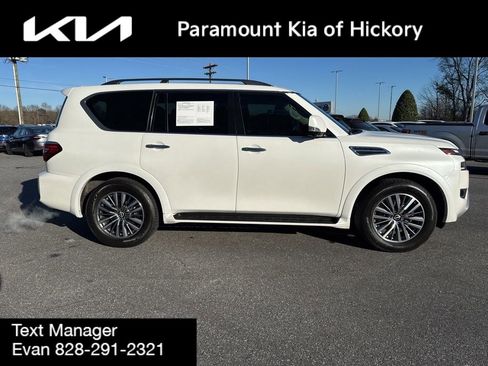 Used 2023 Nissan Armada SL image 8
