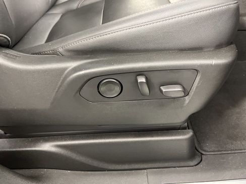 Used 2021 Chevrolet Tahoe Z71 w/ Luxury Package image 8