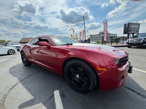 Used 2013 Chevrolet Camaro LT w/ Silver Rally Stripe Package image 13