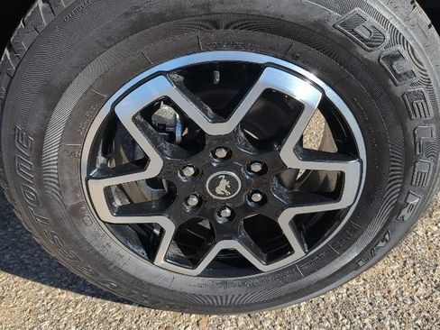 Used 2022 Ford Bronco Outer Banks image 23