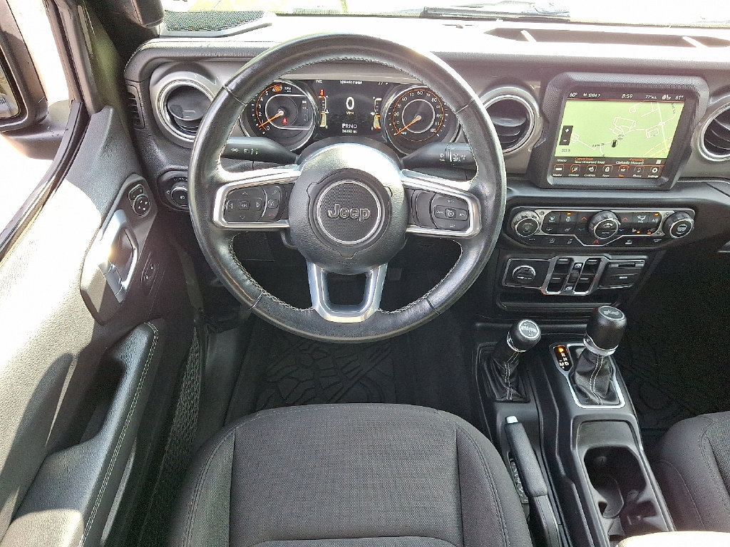 Used 2022 Jeep Wrangler Unlimited Sahara w/ Cold Weather Group AWD/4WD image 11