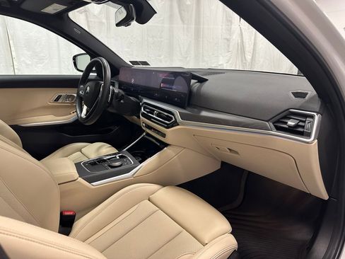 Used 2023 BMW 330i xDrive Sedan w/ Premium Package image 59