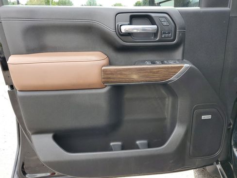 Used 2022 Chevrolet Silverado 3500 High Country w/ Safety Package II image 24