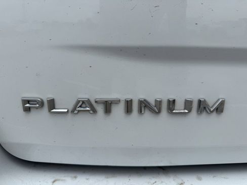 Used 2025 Ford Expedition Max Platinum AWD/4WD image 21