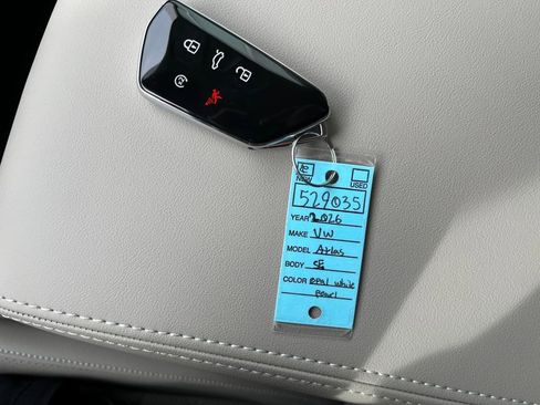 New 2026 Volkswagen Atlas SE image 18