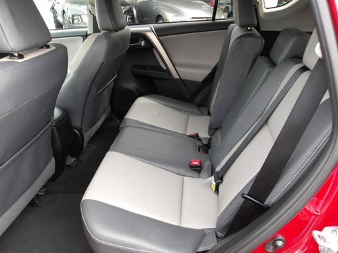Used 2014 Toyota RAV4 Limited w/ Technology Package AWD/4WD image 10