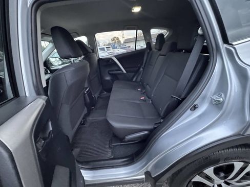 Used 2018 Toyota RAV4 LE w/ All Weather Liner Package image 44