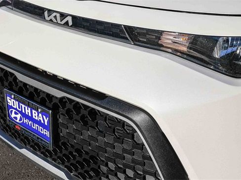 Used 2024 Kia Soul LX w/ Option Group 015 image 11