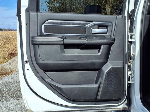 Used 2024 RAM 2500 Big Horn w/ Bed Utility Group image 28