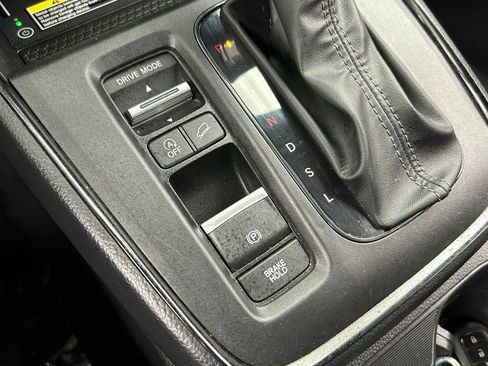 Used 2025 Honda CR-V EX-L image 34