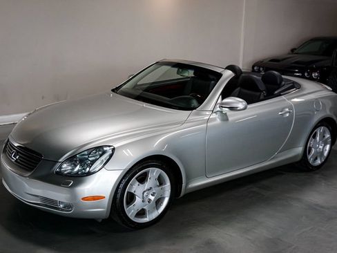 Used 2004 Lexus SC 430 Convertible RWD image 20