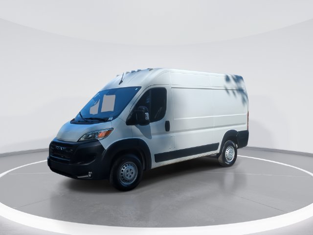 Used 2025 RAM ProMaster 2500 w/ Convenience Group FWD image 4