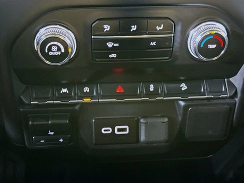 Used 2023 GMC Sierra 1500 Pro w/ X31 Off-Road Package AWD/4WD image 15