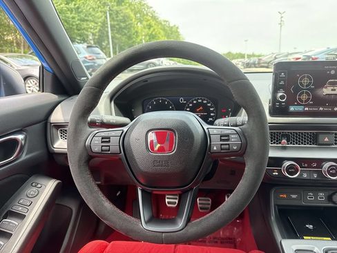 Certified 2023 Honda Civic Type R image 11