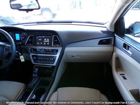 Used 2016 Hyundai Sonata SE image 31