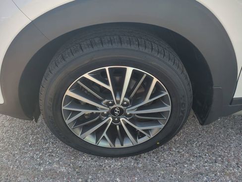 Used 2019 Hyundai Tucson SEL FWD image 11