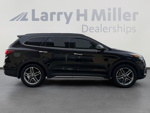Used 2019 Hyundai Santa Fe XL image 6