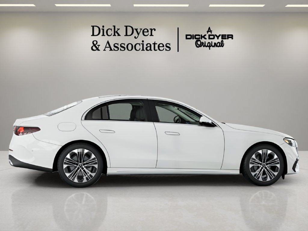 Used 2026 Mercedes-Benz E 350 Sedan image 12