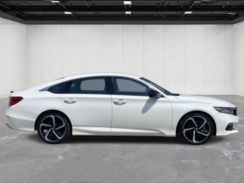 Used 2022 Honda Accord Sport Special Edition image 4