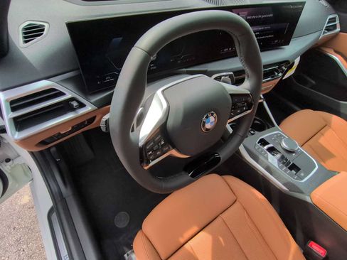 New 2025 BMW 330i xDrive Sedan w/ Premium Package AWD/4WD image 10