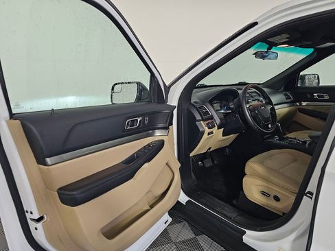 Used 2016 Ford Explorer 4WD image 23