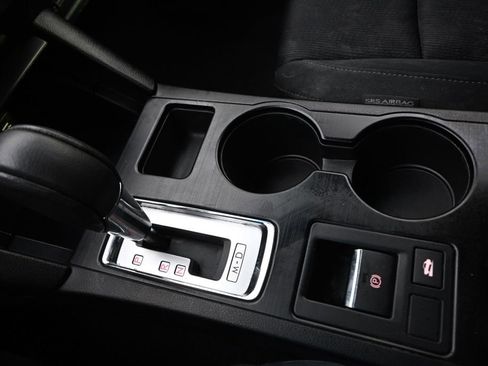 Used 2015 Subaru Legacy 2.5i Premium image 28