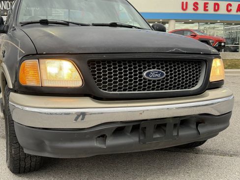 Used 2000 Ford F150 XLT image 24