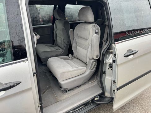 Used 2009 Honda Odyssey LX image 14