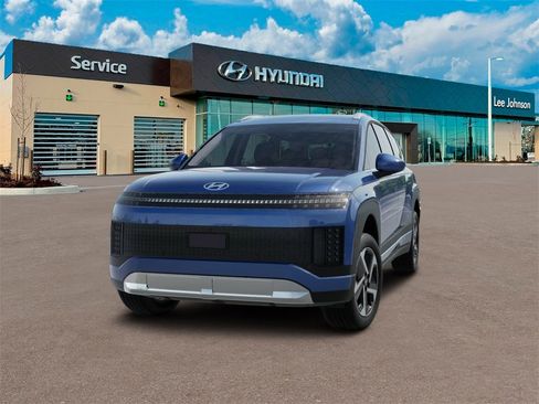 New 2026 Hyundai Ioniq 9 SE image 2