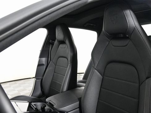 New 2025 Porsche Panamera RWD image 5