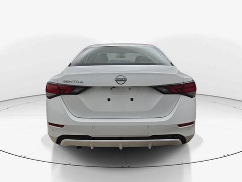 Used 2025 Nissan Sentra S FWD image 7