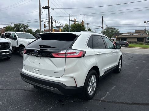 Used 2022 Ford Edge SEL w/ Convenience Package image 18