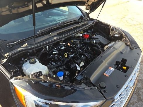 Certified 2024 Ford Edge SEL AWD/4WD image 15