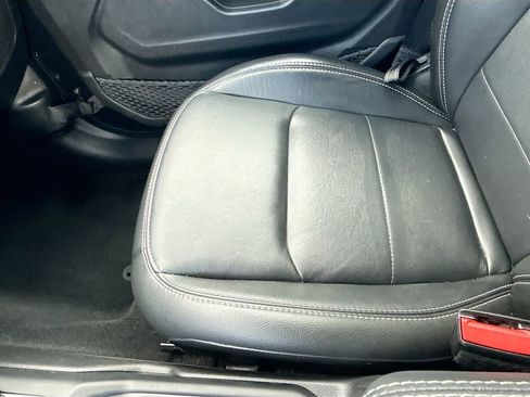 Used 2022 Jeep Wrangler Unlimited Sahara w/ Cold Weather Group image 22