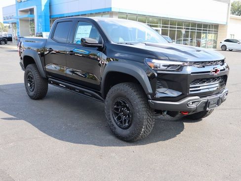 New 2026 Chevrolet Colorado ZR2 w/ ZR2 Bison Edition image 2