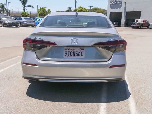 Used 2025 Honda Civic Sport image 8