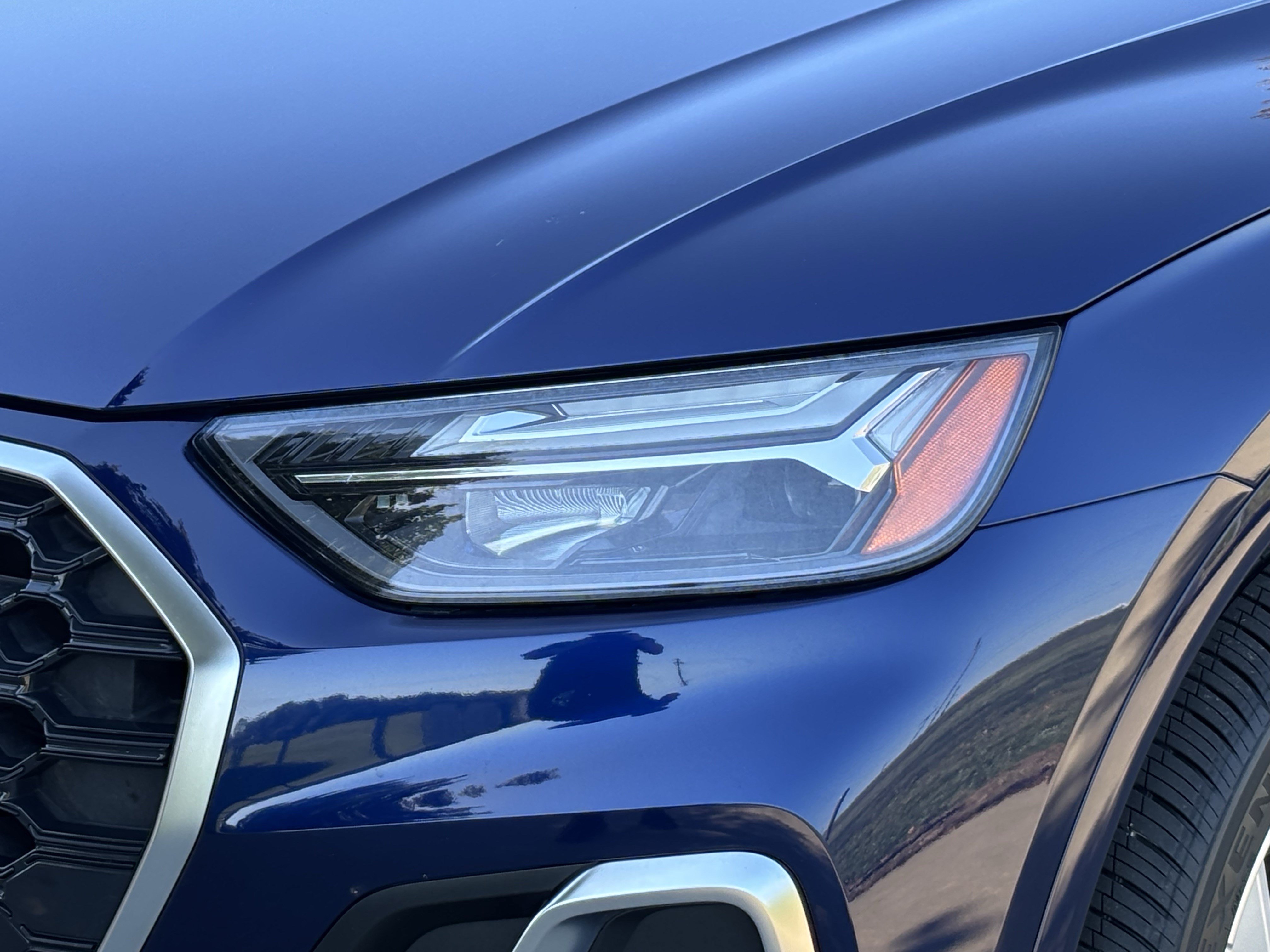 Used 2022 Audi Q5 2.0T Premium Plus w/ Premium Plus Package AWD/4WD image 6