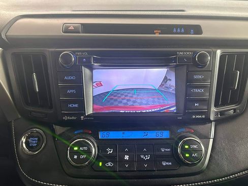 Used 2018 Toyota RAV4 Adventure image 27