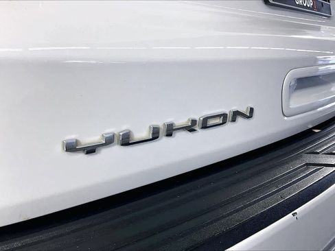 Certified 2022 GMC Yukon XL Denali AWD/4WD image 30