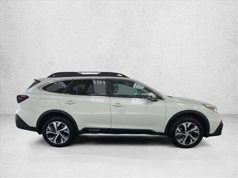 Used 2020 Subaru Outback Limited w/ Popular Package #2 AWD/4WD image 4