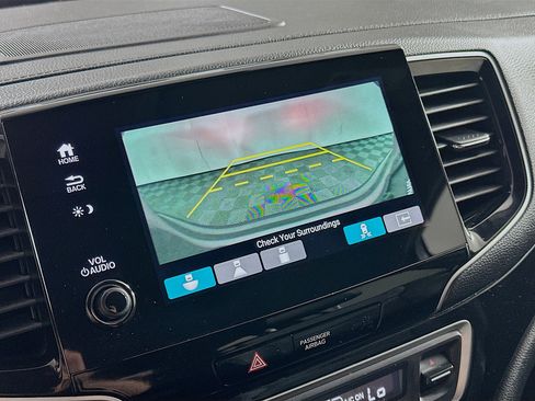 Used 2022 Honda Pilot Touring image 22