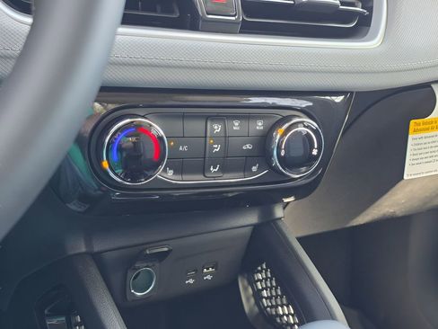 New 2026 Chevrolet TrailBlazer LT w/ LT Cold Weather Package image 22