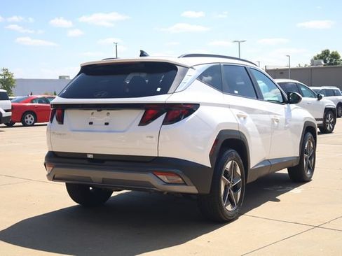 Used 2026 Hyundai Tucson SEL Plus AWD/4WD image 5