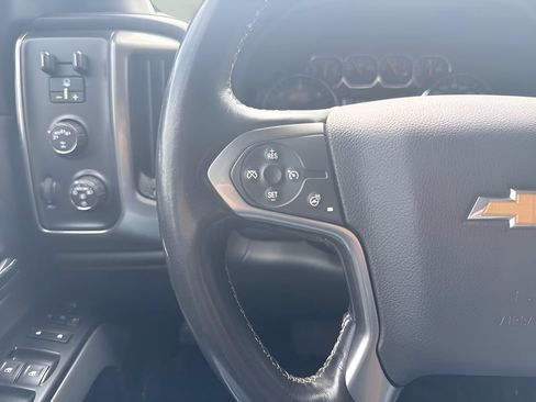 Used 2018 Chevrolet Silverado 1500 LTZ Z71 w/ LTZ Plus Package AWD/4WD image 15