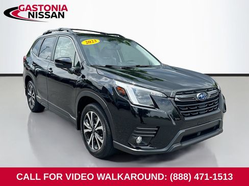 Used 2023 Subaru Forester Limited AWD/4WD image 1