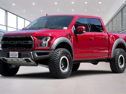 Used 2019 Ford F150 Raptor w/ Equipment Group 802A Luxury AWD/4WD image 8