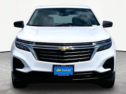 Used 2024 Chevrolet Equinox LS FWD image 2