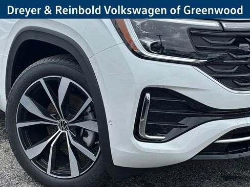 New 2026 Volkswagen Atlas Cross Sport SEL Premium R-Line AWD/4WD image 10
