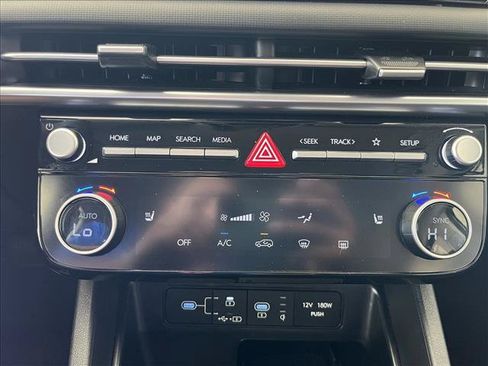 Used 2025 Hyundai Tucson SEL FWD image 16