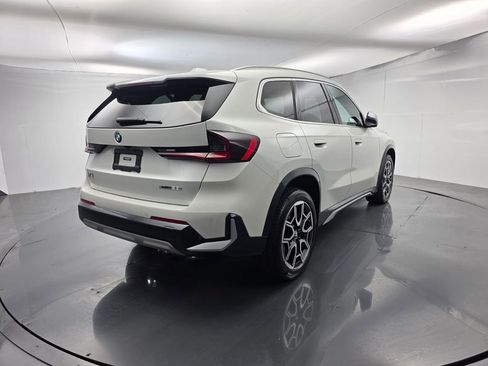 Used 2023 BMW X1 xDrive28i w/ Convenience Package AWD/4WD image 4
